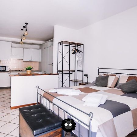 דירות Alzano Lombardo Flat Mazzini 6 מראה חיצוני תמונה